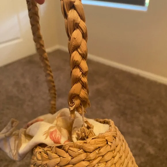 Vintage Ralph Lauren basket purse - Picture 3 of 5